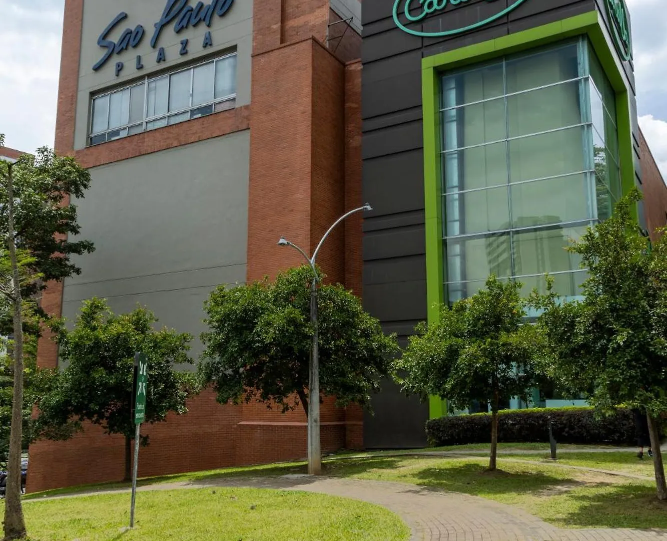 Appartamento Poblado Excelente Ubicacion Central Medellín