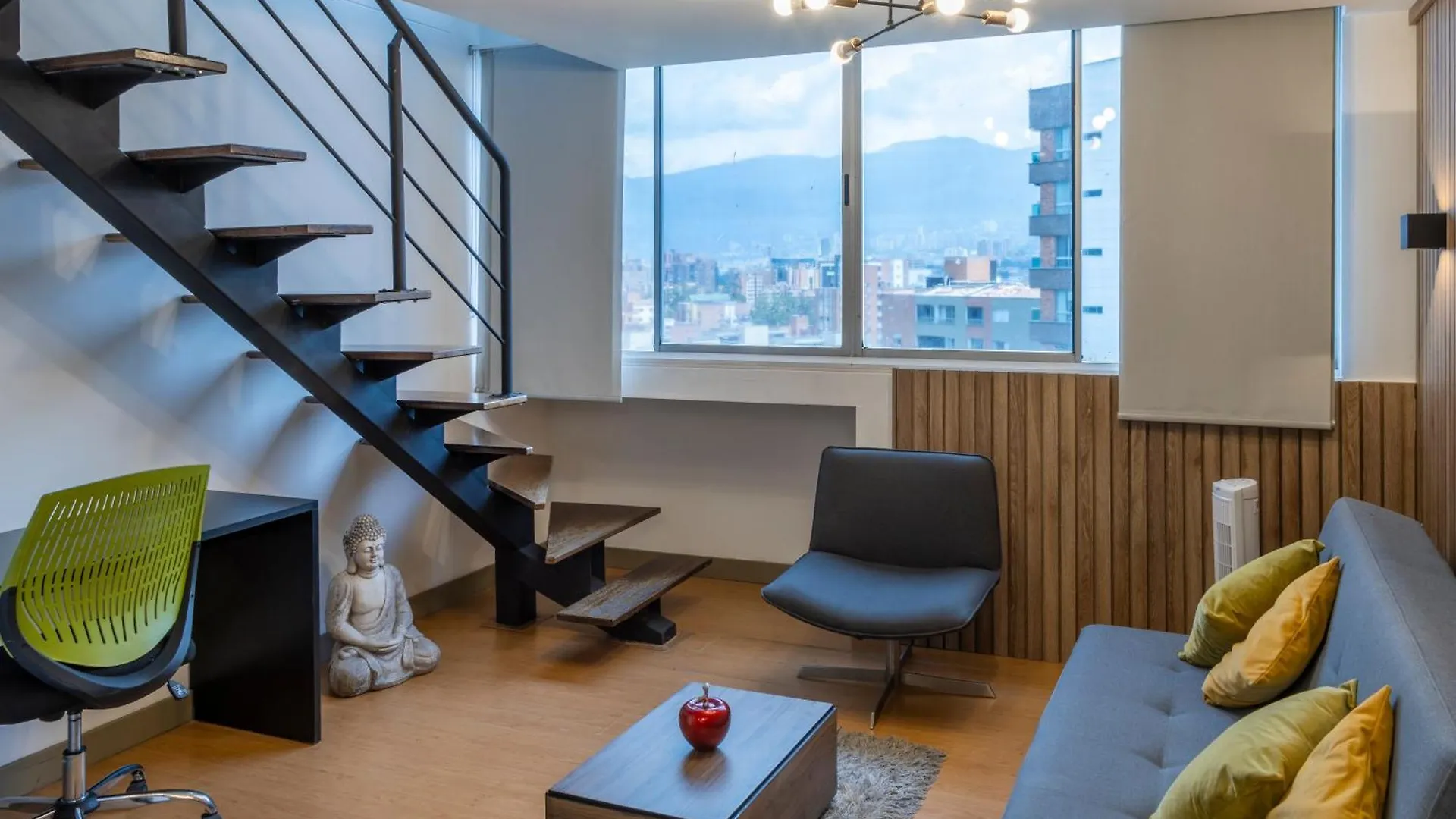 Appartamento Poblado Excelente Ubicacion Central Medellín
